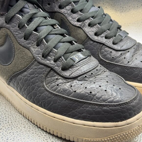 Size 11 Nike Air Force 1 High Premium LE Black‎ White Mens Sneakers 386161-006 main image 8